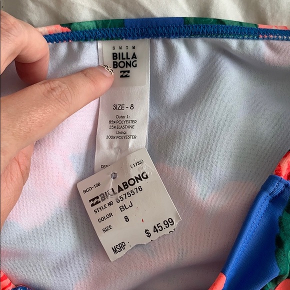 NWT swim bottoms - Picture 2 of 3